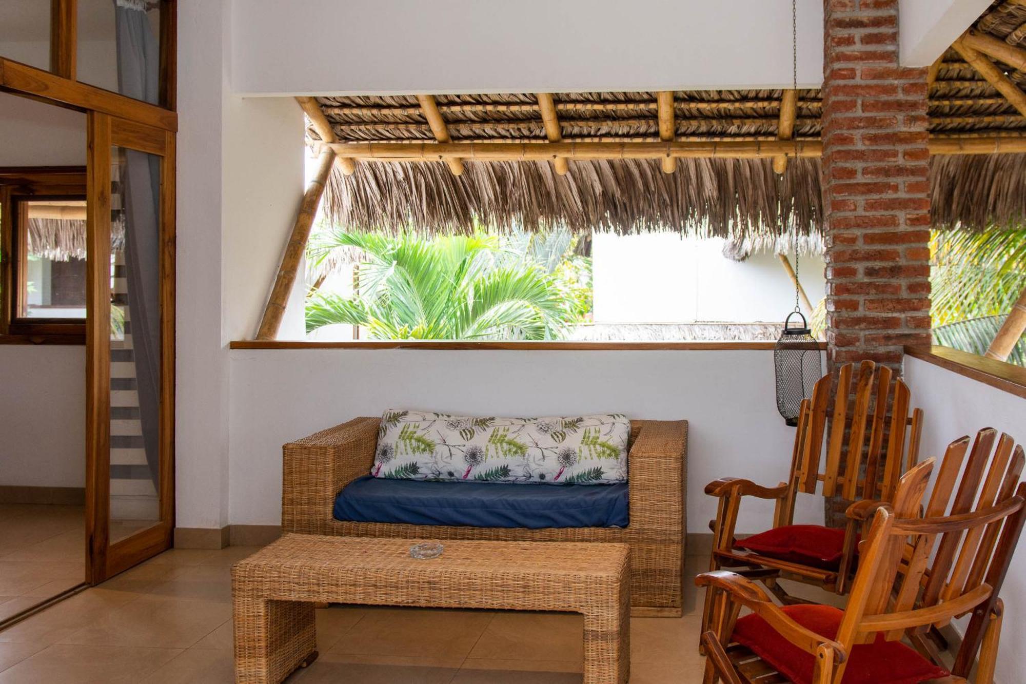 New Nautilus Lodge Puerto Lopez Bagian luar foto